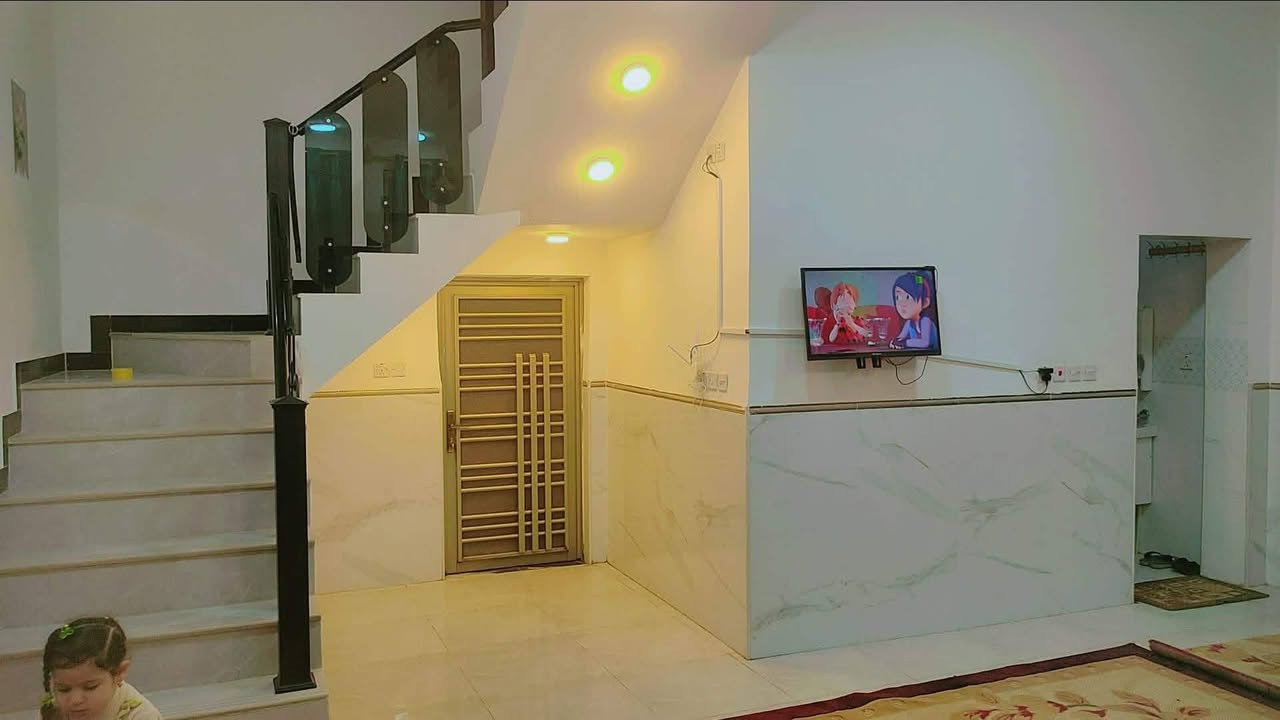 اعلان 
بيت بحي النفط مساحه 200م 
 بناء 2024. يباع  مع الاثاث
يتكون من غرفتين وصاله ومطبخ واستقبال 
 وصحيات داخليه وخارجيه 
بسعر 100 مع المجال 
للاستفسار تفضلوا خاص.


**إذا كنت صاحب هذا الإعلان وتريد حذفه لأي سبب، رجاءا أرسل رسالة إلى الدعم الفني**