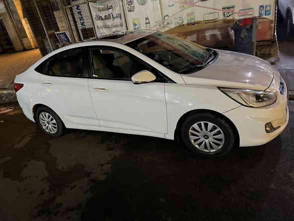 اكسنت خليجي 2016 ابيض
محرك 1600 دوش

ماشيه:120  الف كيلو

الصبغ فقط دعاميات 
ودوسات 
 وبيها جاملغ ايمن مفتوح  

بدون صبغ السياره

رقم انكليزي بغداد 

المواصفات فول

فتحه سقف

شاشه کار بلي واير ليس

لد امامي وخلفي

مانع انزلاق

داخل بيجي

السياره بدون عيب

كير محرك كفاله

 تبريد ثلج والصدر جديد

تخم تاير وباتري جديد

السعر  112وبيها مجال بسيط
الاتصال على هذا الرقم 

***********
العنوان بغداد حي الخضراء
