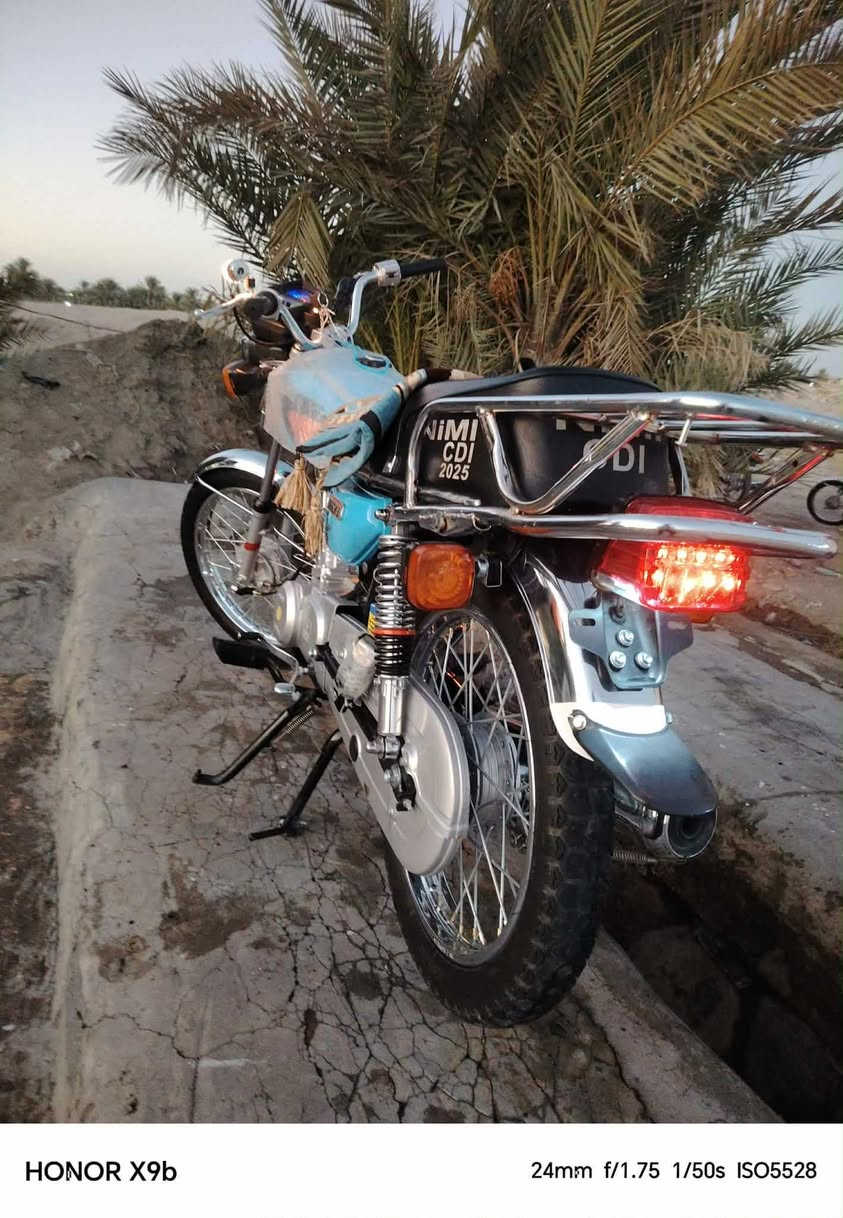 سلام عليكم للبيع دراجه اربعه كير نامه موديل 2025 أورق سنكر قفل سكان نضيفه كلش محرك ما يسمع وكله عله شركه سعر خاص مكان كربلاء قرب الإيمام عون وهاذه رقم ***********
