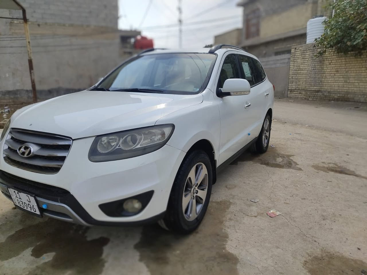 سنتافي خليجي موديل 2012
فتح وبصمة محرك 6سلندر 
بية شوية صبغ باب صندوك ولباقي كفالة 
سيارة كلش حلوة بل كارتون كاملة كل نقص مابية 
سعرة 150$وبية مجال حك جيتك 
مكاني بغداد جسر ديالى جديد 
بسمي تحويل مباشر
***********
