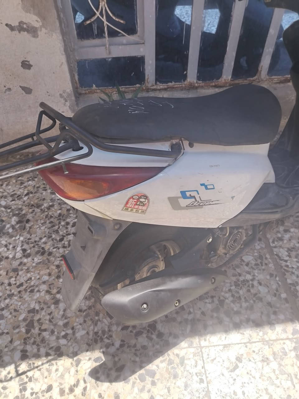 دراجه بريز كلها شغاله مكينه ناعمه قويه شلعه معدل
قفل ب 450
اخوان رجائا
أكرر ب 450 قفل

المكان بغداد
اتصل ***********
