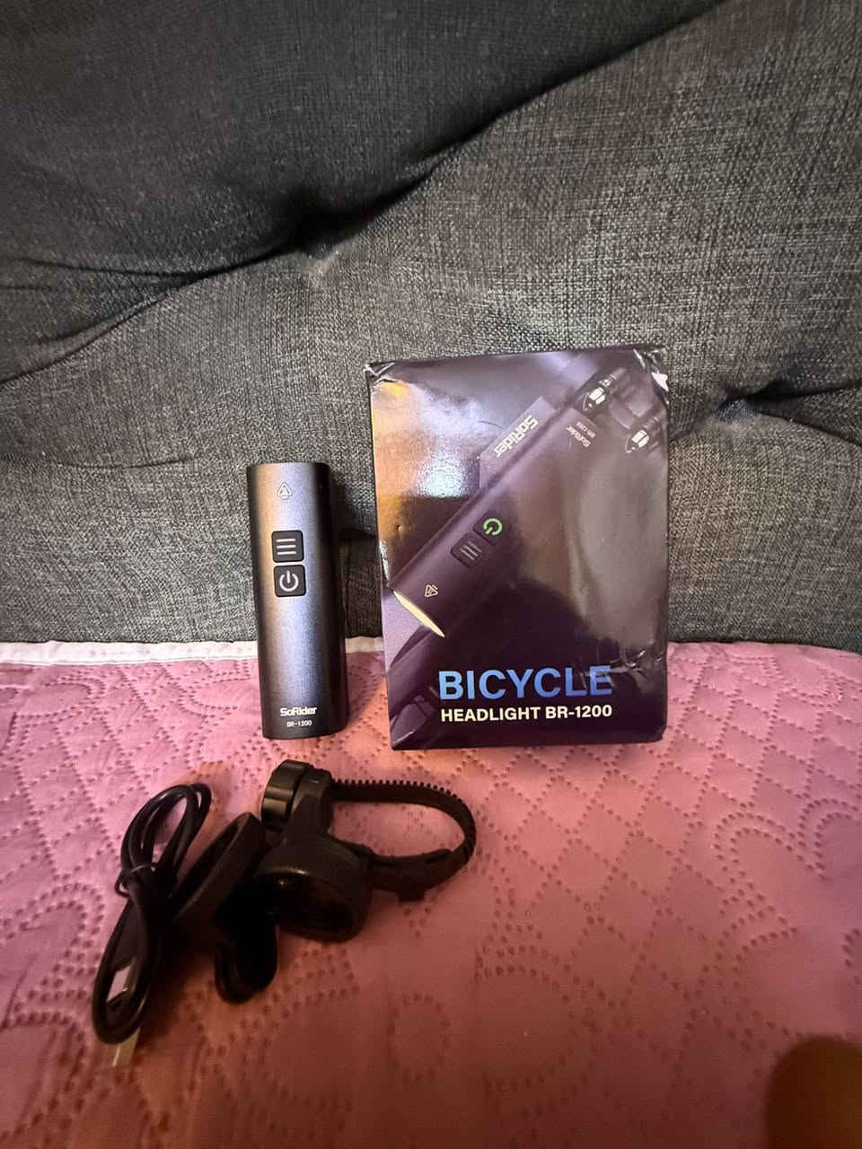 لايت ماركة SoRider RB1200
1200لومن
باتري 4500mah
10w
السعر ٣٠ الف 
توصيل 🚚 جميع محافظات ٥٠٠٠


**إذا كنت صاحب هذا الإعلان وتريد حذفه لأي سبب، رجاءا أرسل رسالة إلى الدعم الفني**