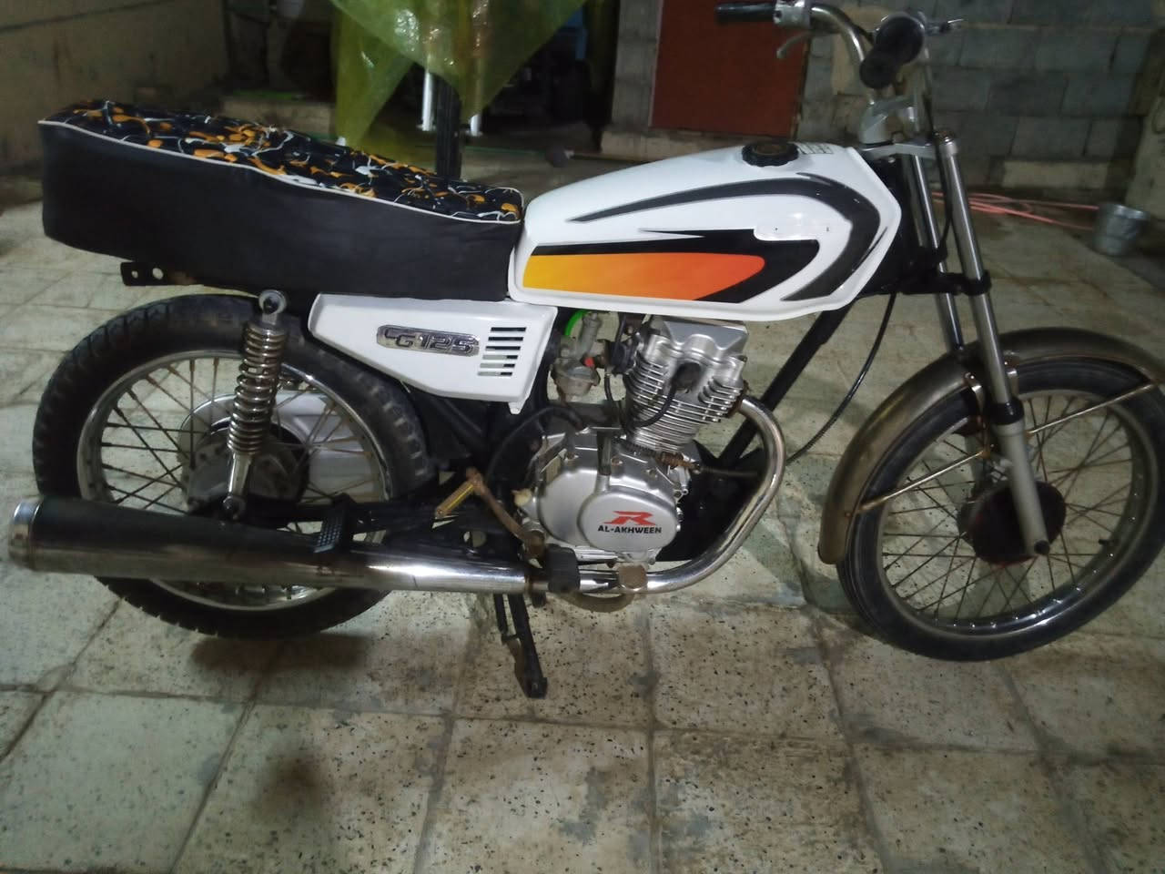 دراجه لبيع محرك مامفتوح 450 وبيه مجال هارثه قرب سيد سامي ***********
