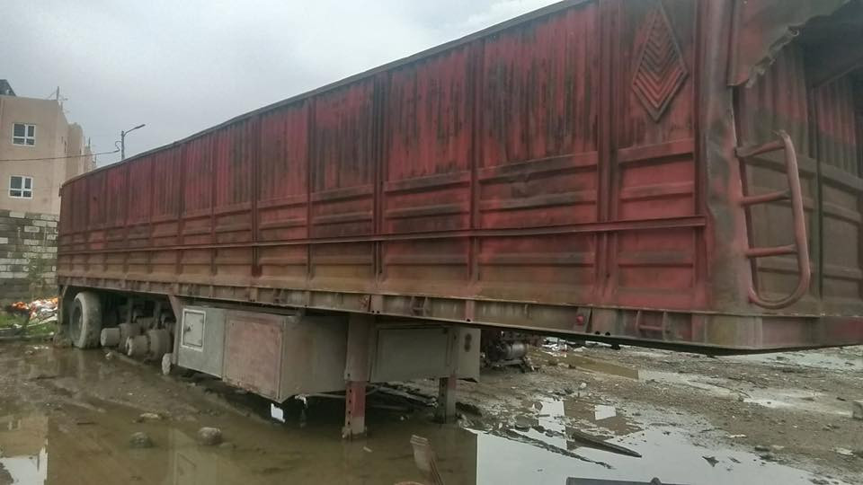للبيع عربانه فصال حدادي شاصي محلي 16 طوله 13 متر
بدون تاير او ويل 
*********** بي وتساب 
***********
