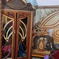 غرفة نوم • قوية • مكان الثورة يم المحطة