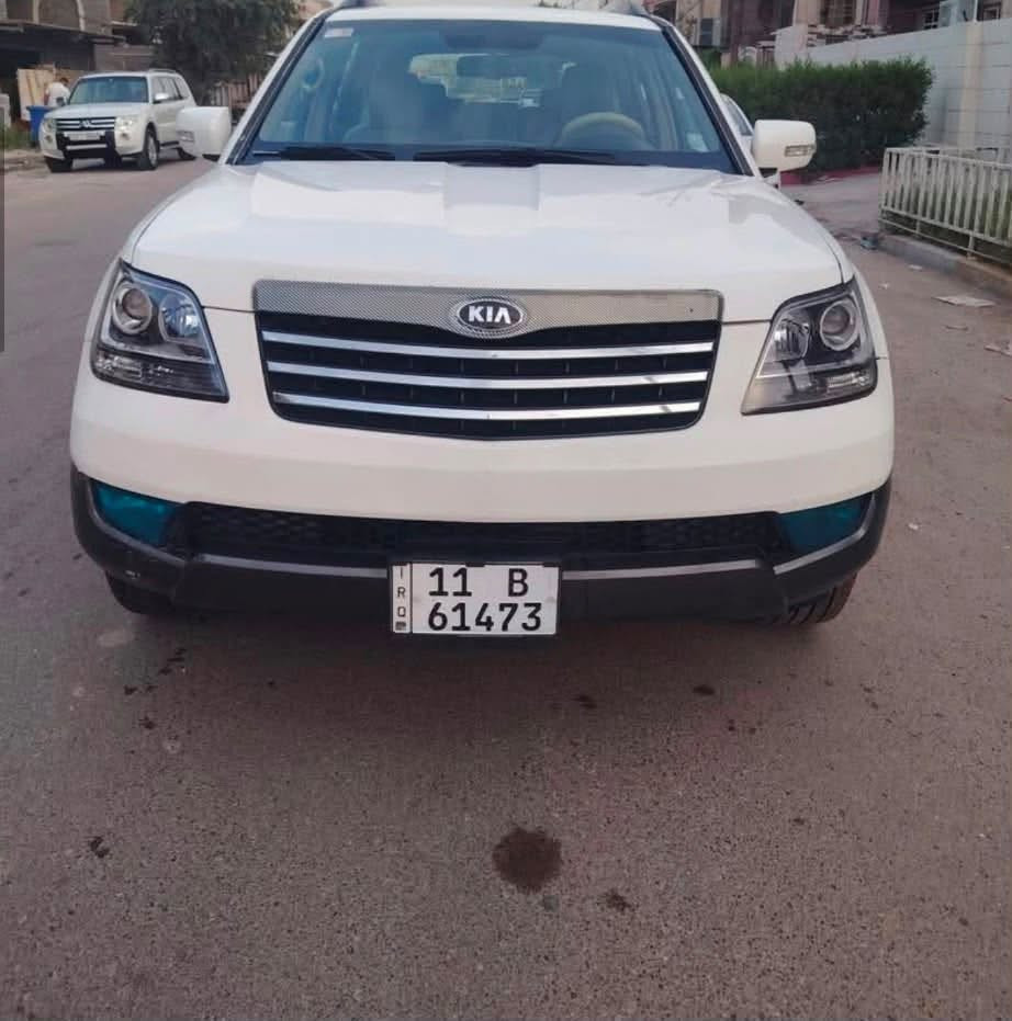 مهاڤي موديل ٢٠١٣
موصفات فتحة سقف كشنات كهربائية مري شفط سبعة راكب شاشة حساسات خلفية كامرة خلفية تايرات جديد 
صبغ بس جاملغ امامي جهة عكس السايق 
الصدر نص عمر وباقي كفالة ماشيه ١٨٠ الف 
السياره سويج مو بصمه بيع مستعجل 
***********
