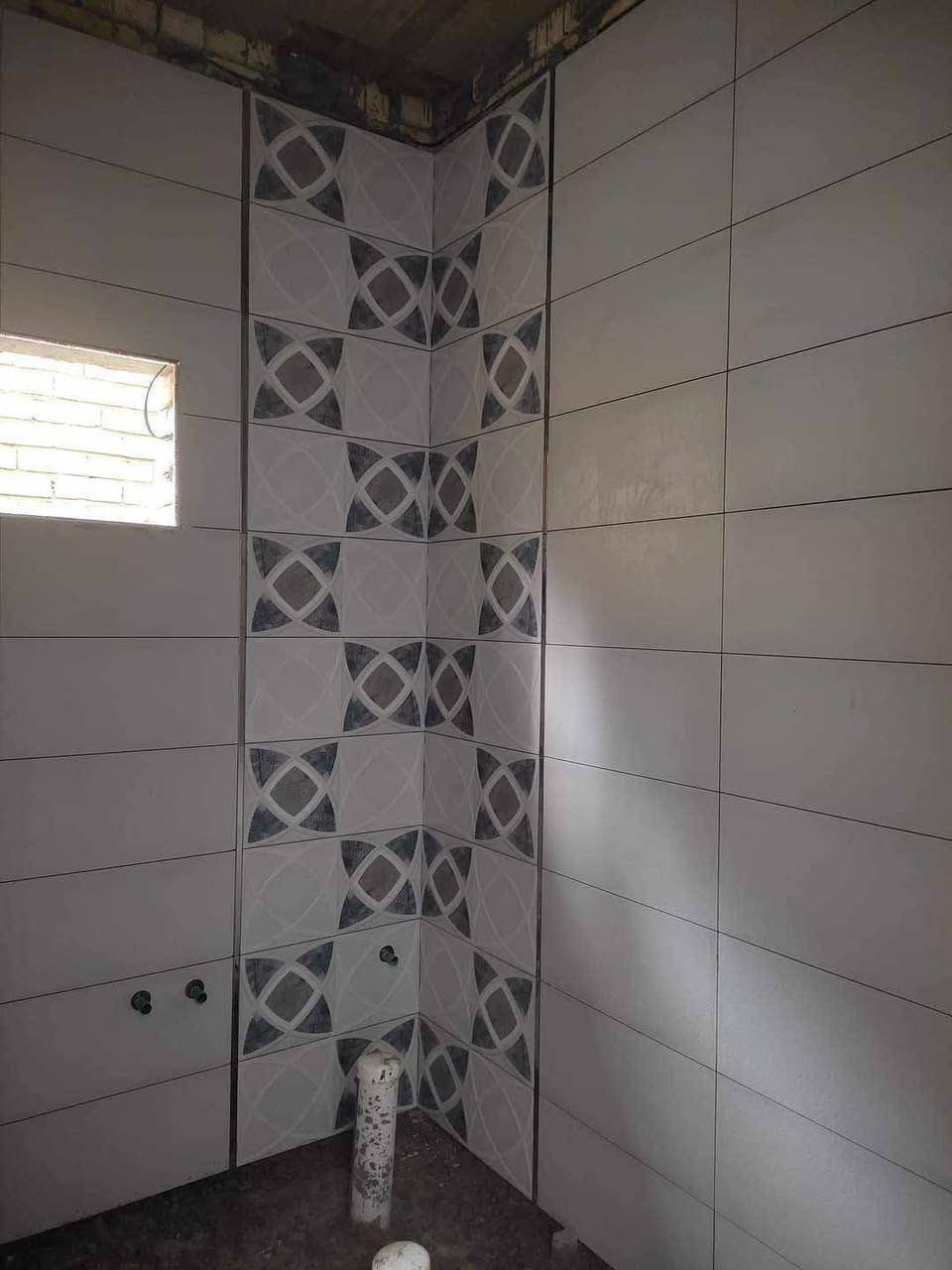 السلام عليكم خلفه سراميك جدار+ارضيه شرط تسليم مهندس متفرق ***********
