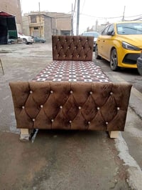 تخت نفر خشبي • بلوك أحمر • الموصل