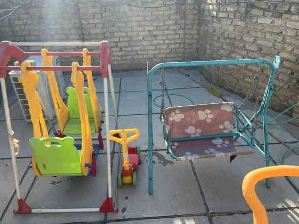 السلام عليكم من رخصه الآدمن ألعاب أطفال مستعمل بس نظيف مابي كسر شلع كلهم 140 ألف  مكاني بغداد الشعب للأستفسار خاص او الأتصال ع الرقم ***********
