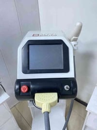 ليزر YAG • تقشير كاربوني • إزالة تاتو