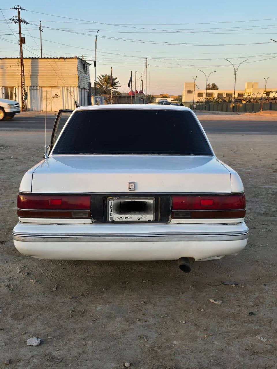 سوبر سيدان  البيع موديل 88 سعرها  40 بيها مجال بصيط ‭0781 164 6692‬
