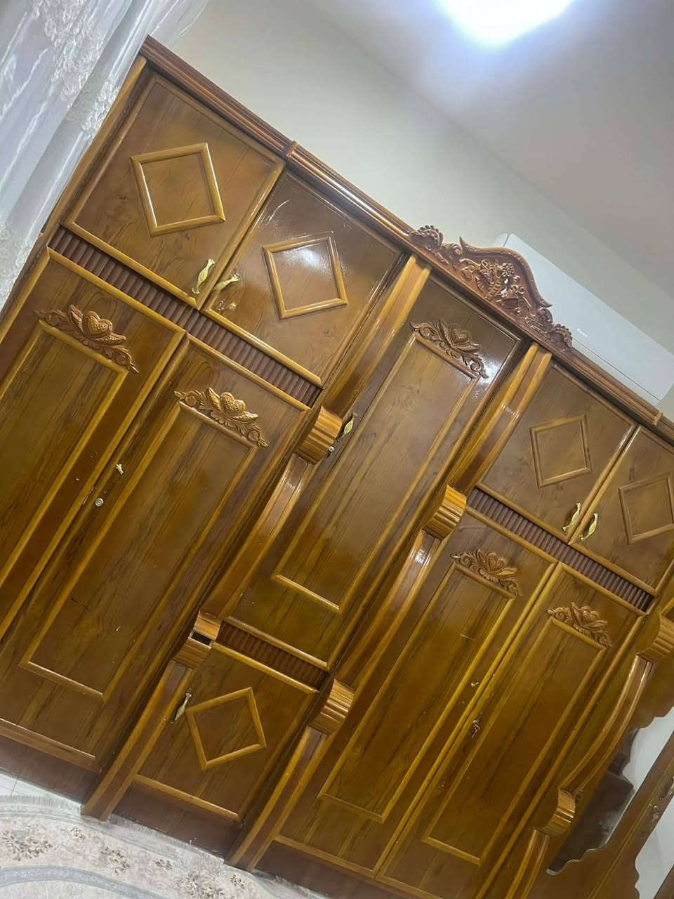 غرفه ام 5 طابقين تزكام درجه اولى ضهر جرجوبه زاويه كنتوريه بعلو كنتور
تصال او مراسله 
***********
