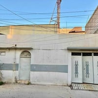 حي عدن • ٢٠٠م • طابق ونص