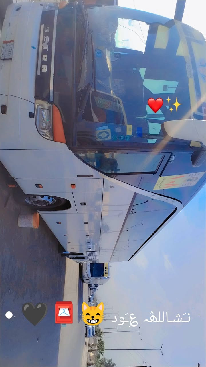 سلام عليكم باص ام سيوف حجم 17مديل 2007 اصل رقم شمالي كير عادي  مكينه 8 تبريد صيني جبير كمبريسر ٣ كورات خير من الله ثلج عدد لمقاعد 56مكان سياره   بغداد ***********
