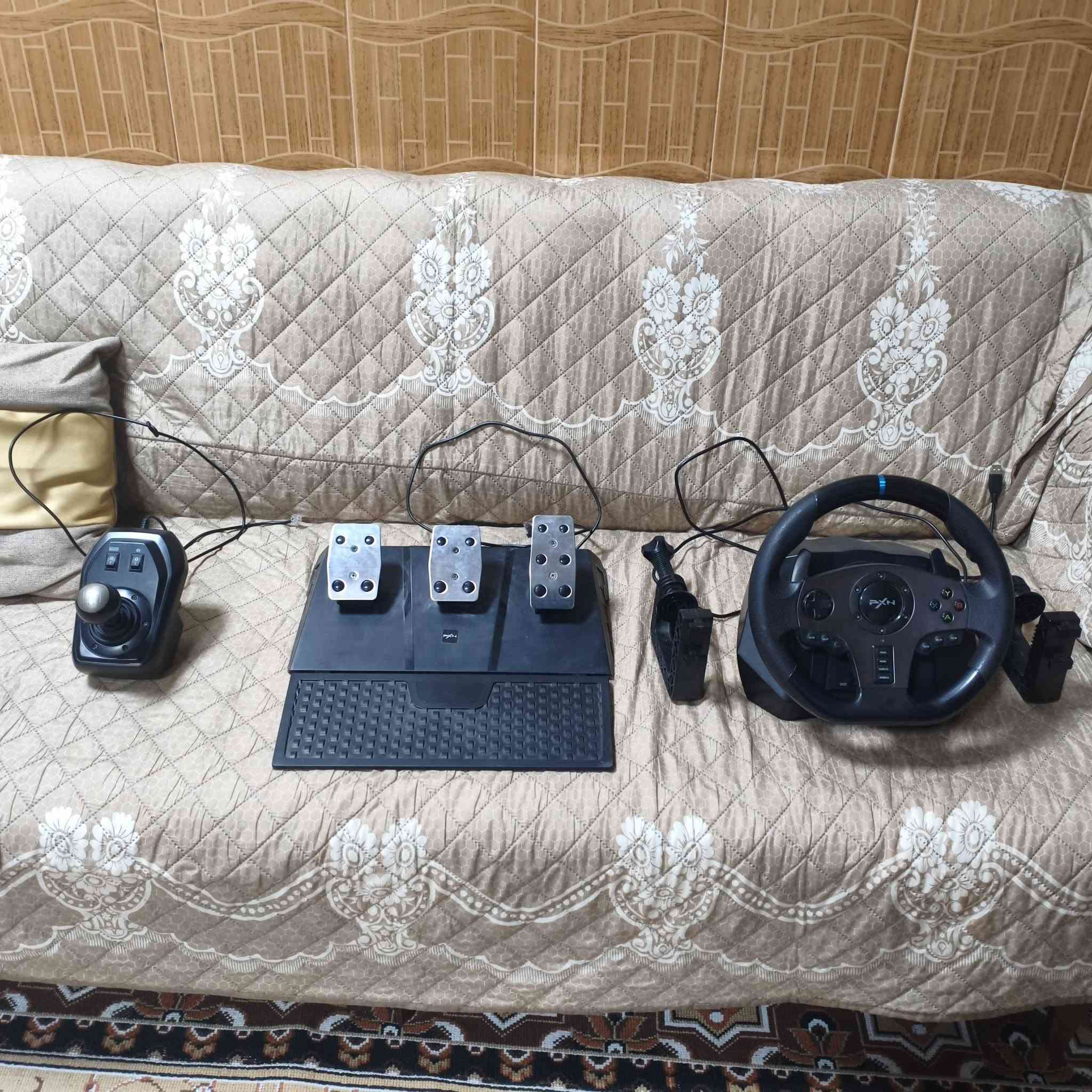 سلام عليكم دركسون للبيع سعره 160,000 اتصل على هذا الرقم *********** الدركسون نظيف وقدام عيونكم شوفوه اللي يريده خليه يتصل على هذا الرقم 🔥
