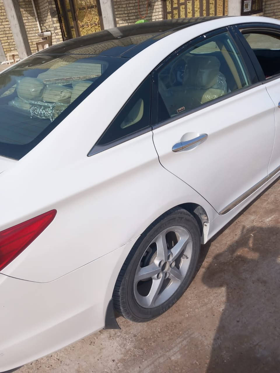 سوناتا ٢٠١١ خليجي فول مواصفات   واحد على واحد  مكفول  كفاله عامه عدا بارد بسيط مذكور بالسونار     
صدر كير محرك  جديد 
تخم تاير 
رقم بغداد 
   السعر. 125  وبيها مجال 
مكان سياره. الفلوجه 

***********
