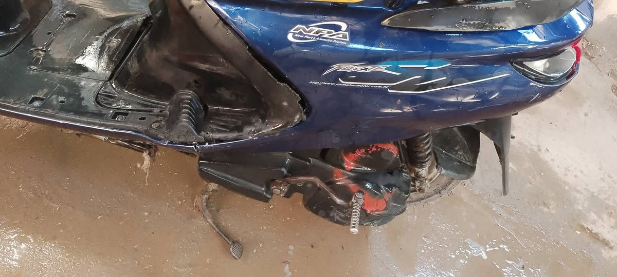 سلام عليكم ورحمه الله وبركاته دراجه البيع 
مبيه اي نقص 
بس الكبريته تخربط شويه
سعره 350 وبي مجال 
مكان الدراجه الحيدرية خان النص عمود 600
رقمي 0782890731
ملاحضه درجه ما مفتوح بيه برغي


**إذا كنت صاحب هذا الإعلان وتريد حذفه لأي سبب، رجاءا أرسل رسالة إلى الدعم الفني**