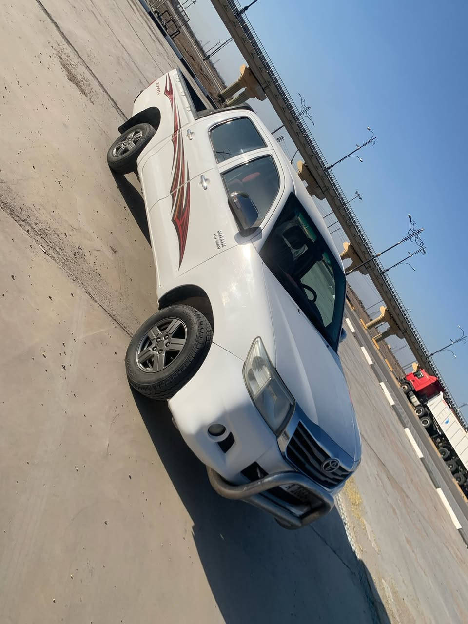 سلام عليكم أخي المتابع اقرأ التفاصيل كلشي مذكور يمك بل منشور :: للبيع فلاونزه هايلوكس (بأسمي) موديل (2014) رقم ذي قار إنكليزي كير مكينه جدد المكينه جديده على وضع كيرعادي الشركه لاتبخير ولا تنقيص ولا فتح بلاد تبريد ثلج حداده جديده السياره ستخدام شخصي بيها تقسيم البونيد فقط مكفوله من الصبغ والضربه القويه تحويل مباشر العنوان بصره للستفسار اكثر هاتف (***********) يوجد واتساب الشراي يتصل ويخدمته (السعر 180) بيها حق التوجيب  مجال كلش قليل (***********)
