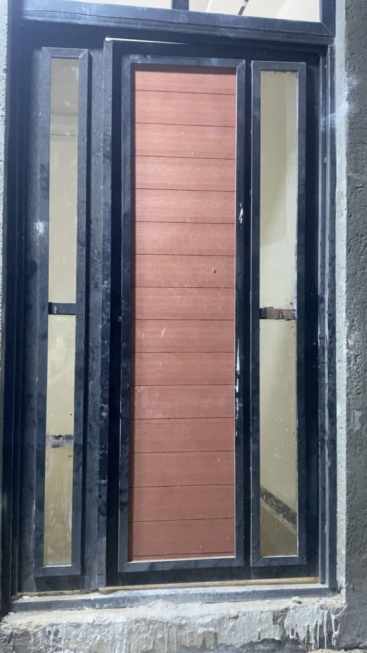 سلام عليكم شغل حداده متنوع شبابيك بيبان مراجيح احدث موديلات وكافة الموديلات شغل درجة اولى بأنسب الاسعار النجف مشخاب  لتواصل على هذا الرقم *********** يوجد واتساب
