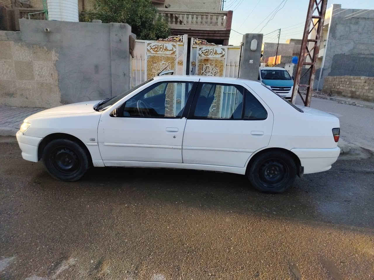 بيجو  2003 تبريد شغال محرك خير من الله كهربائية بلاد   السعر ٣٨$     غير متواجد على الفيس ***********
