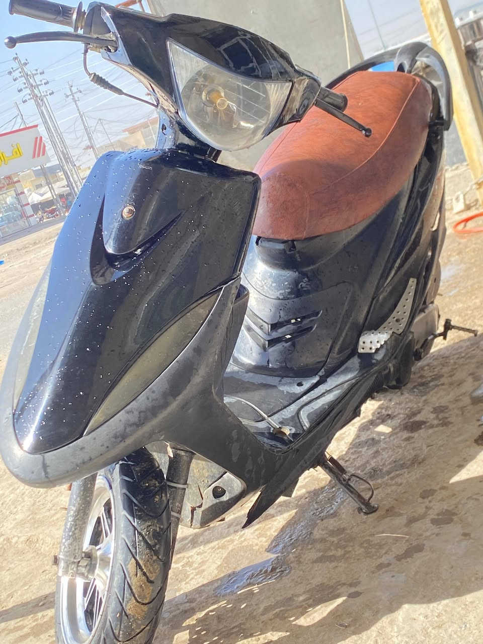 ماكس عدله بوشه 50   تجفيت  شركة مره وحده  الله شاهد دراجه نضيفه  ربع ماذب عليه  أنضف من صوره تجي وشوف سعر 450 وبيها مجال بصيط
رقم***********
