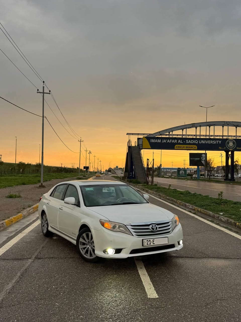 تويوتا افلون 2012 خليجي – Limited 
ماشية فقط 180 ألف كم حقيقي
سيارة نموذج بالنظافة والترتيب
جايه وياها مفتاحين بصمة
فول مواصفات:
سلايد
كراسي جلد
ستارة خلفية (تشتغل)
كراسي تدفئة + تبريد
حساسات
نظام صوتي 
تبريد مركزي
تحديد سرعة
كاميرا
كراسي كهرباء
وغيرها هواي مواصفات
بلا صبغ
دعامة لدعامة على الشرط
كم مكان تعديل بارد اصغير
السنوية مجددة وباسمي
4 تايرات وكالة جديدة

🟪 السعر  :: ٢٠٥

القير والمكينة ما مفتوحات
مسوي لها سيرفس كامل
حتى البخار والصوت الرقمي على الشرط
ما بيها أي مشكلة

مكان السيارة كركوك

رقم صاحب السيارة:
0773 386 9099 كركوك, العراق
