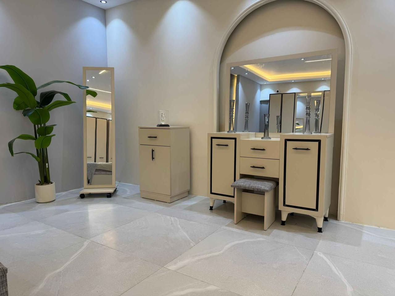 *موديل  دوفا المودرن*

*10 قطع  كنتور ملحق 3 متر*

* ضهر بلوك*
* برغي وچوي حديد*
*سرير  مخزن*
الأصلي درجه اولى

السعر 1,175,000
#غرفة_نوم_مودرن #غرف_نوم_تركية_باسعار_تنافسية#توصيل_لجميع_محافظات_العراق بغداد, العراق


**إذا كنت صاحب هذا الإعلان وتريد حذفه لأي سبب، رجاءا أرسل رسالة إلى الدعم الفني**