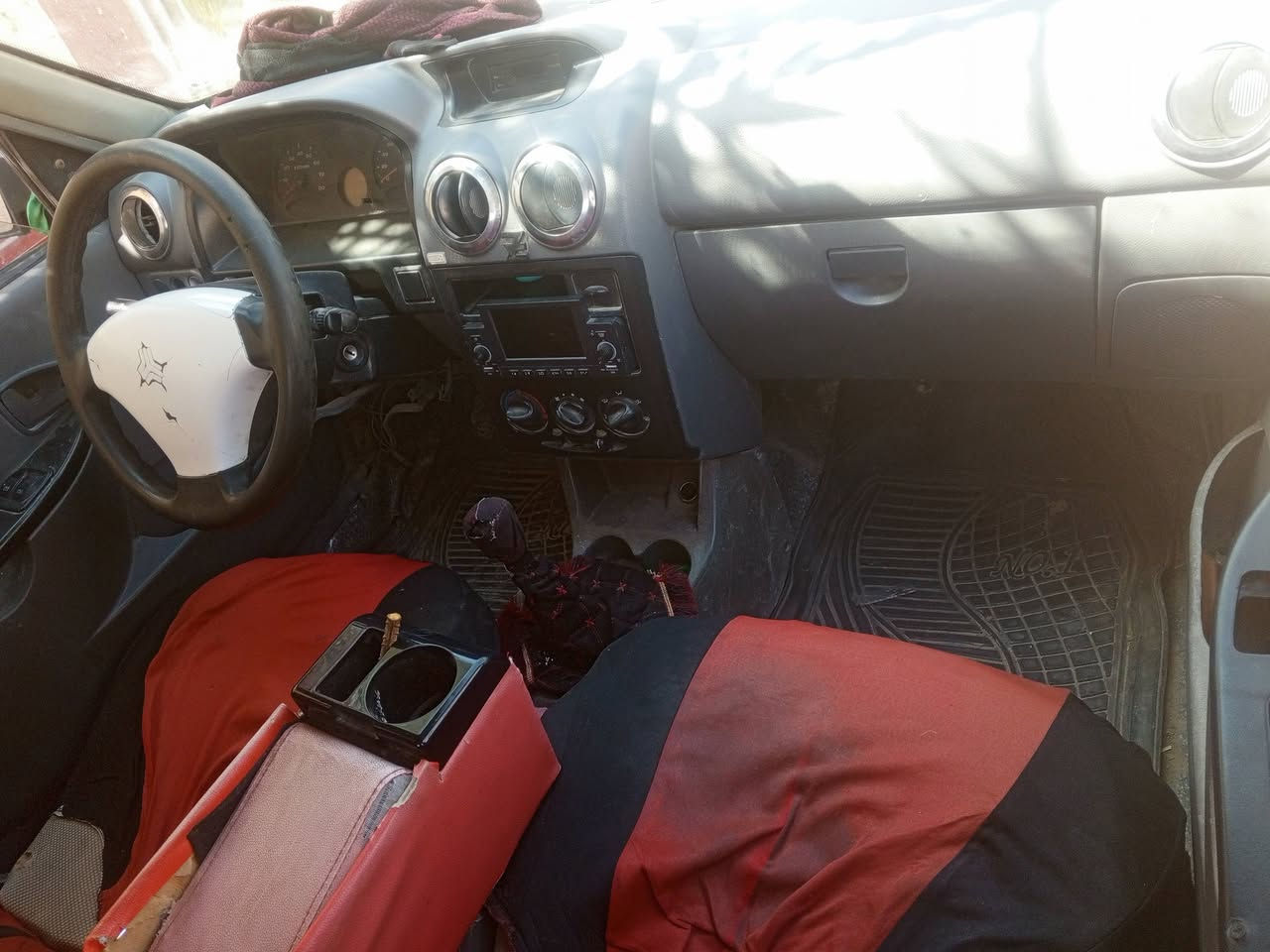 سايبه موديل 12رقم نجف احمر بدون تحويل السياره جاهزه محرك وكير باريد شواصي قطره الحيم مابيهن السياره كبل تطلع تشتغل بيه ماعايزه شي 10 وبيه مجال مكاني نجف كوفه ‏‪***********‬‏
