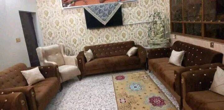 تخم 10مقعد 450
9مقعد ب400
 8 مقعد 390
  7  مقعد 350
6 مقعد ب 325
  5 مقعد قنفه ثلاثيه وكراسي عدد2   300
  5 مقعد ثلاثيه وثنائيه 275 الف

مواصفات الخشب
الظهر /چام روسي 
المقعد /بلوك اسود 
الصدر /خشب مضغوط
الاسفنج / مميز 8سم 
القماش / قديفه
الرجل / حديد
واذا اختار الزبون (كتان) او (وتر بروف)
يصعد (25)
توصيل بغداد مجاني 
اطراف 15
محافظات حسب البعد
معمل 4


**إذا كنت صاحب هذا الإعلان وتريد حذفه لأي سبب، رجاءا أرسل رسالة إلى الدعم الفني**