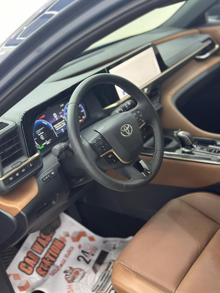 سلام عليكم

كراون سيجنيا 2025

فول عده الفتحه وارد أمريكي

محرك 2,5 هايبرد تنفس طبيعي

 حادث خفيف  فقط دعامية امامية
بدون ايرباك

سياقه ذاتيه

رادار

نقطه عمياء

مري شفط

كامرة خلفيه

AWD فور ويل

LED لايت

جام اوتو

بصمه

سيارة كلشي بلادي بي

سياره ماشية 2500 ميل فقط

رقم بغداد مميز

الاستفسار 

*********** واتساب فقط
***********
