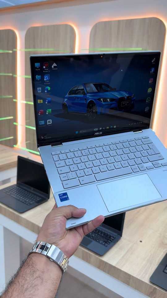 هذا جمال كله موجود قطعه وحده بس من شركة اسوس موصفات  i5 G7 جيل 11 رام 8 هارد 256ssd كارت شاشه داخلي 4G حجم 14 انج لمس قلاب  نظافه جهاز 99‎%‎ شحن حديث تايب سي 65 واط وندوز 11 بسعر 450 الف توصيل مجاني ضمان شهرين اي خلل مصنعي ***********
