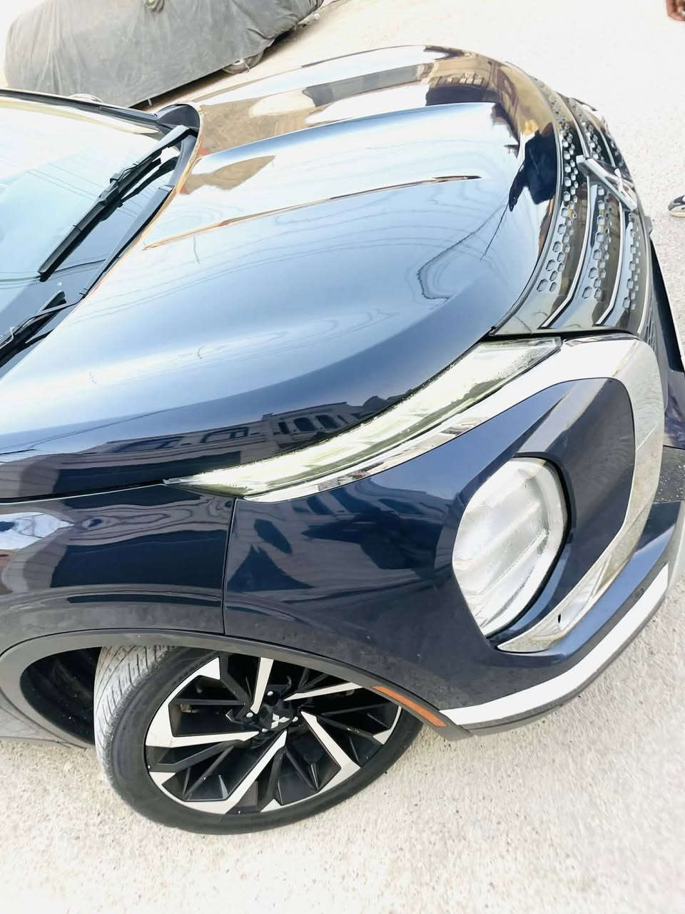 اوتلاندر 2023 فئة بلاك اديشن فول فول عدا فتحة ماشيه 62 الف حقيقي
بدون نقطة داخلي   مصروف ايرباك ستيرن سيتم بلاد 5 كاميرا كشنات جلد و كهربائي گيج إلكتروني مرايات شفط و كاميرا و رادار و تدفئة  سياره ٣ مقعد و ٧ راكب محرك ٤ سلندر حجم 2.5 كاميرا فول hd درجة بصمة هاند بريك بصمة گير ماوس جميع مقاعد بيهه تبريد خاص و جميع مقاعد مفصولة منامية رادار امامي و جانبي و خلفي جميع انظومات القيادة و نظام اقتصادي شاشة كبير ايباد اوتو ستارت و تحديد مسار و اوتو ستوب توقف ذاتي دفع رباعي 4/4  گير محرك تبريد كهربائيات حالة وكاله بعد بيهه هوايه مواصفات مكانها بغداد رقم الهاتف ***********
