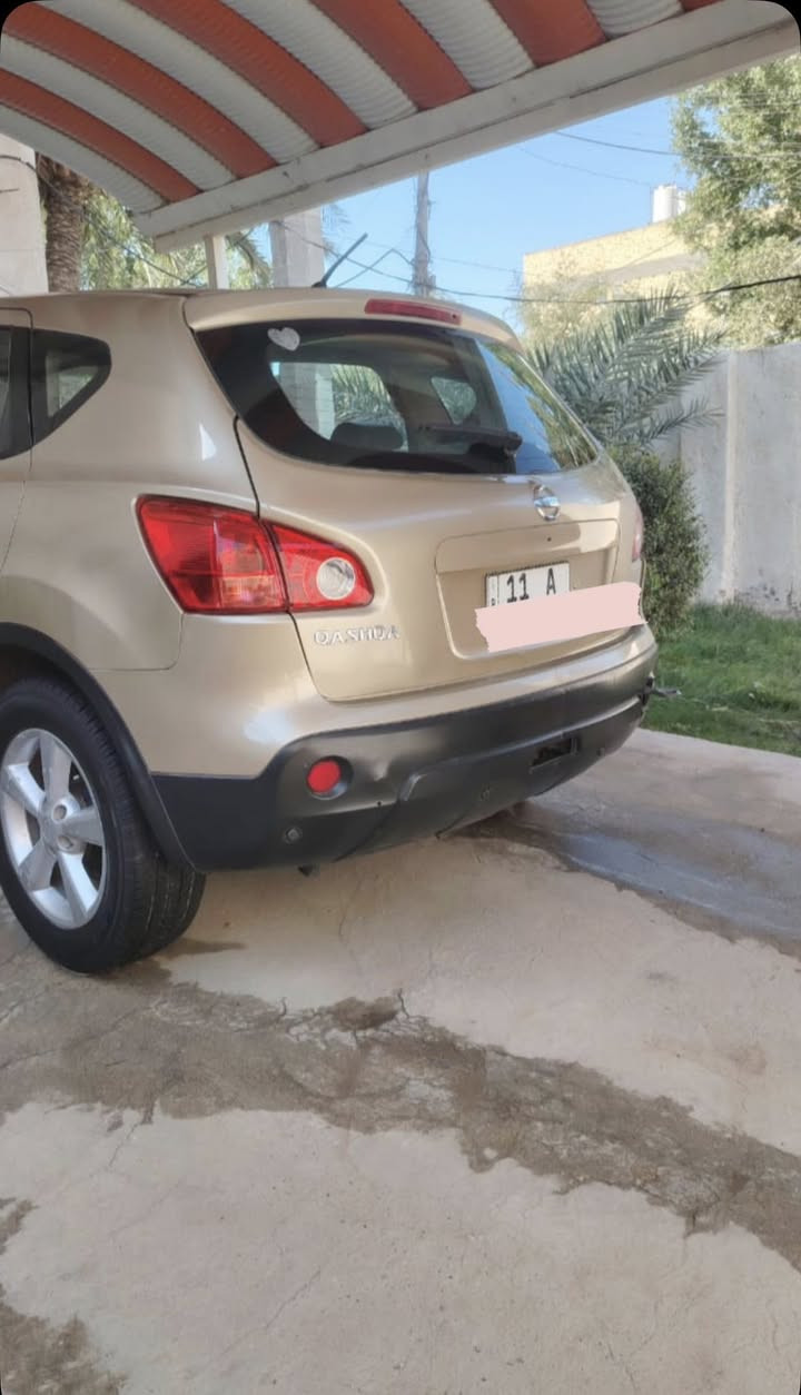 سلام عليكم
نسيان قشقاي موديل 2008

محرك 2000اربعه سلندر أو تماتيك 
بشرط مكينه وكير كفاله 
بيها بنيد مبدل وجاملغ مبدل وبيها بخات صبغ بس أبيع حزام 
سنويه وهزه جديده ورقم نكليزي بغداد 
سعرها 75ورقه 
***********
