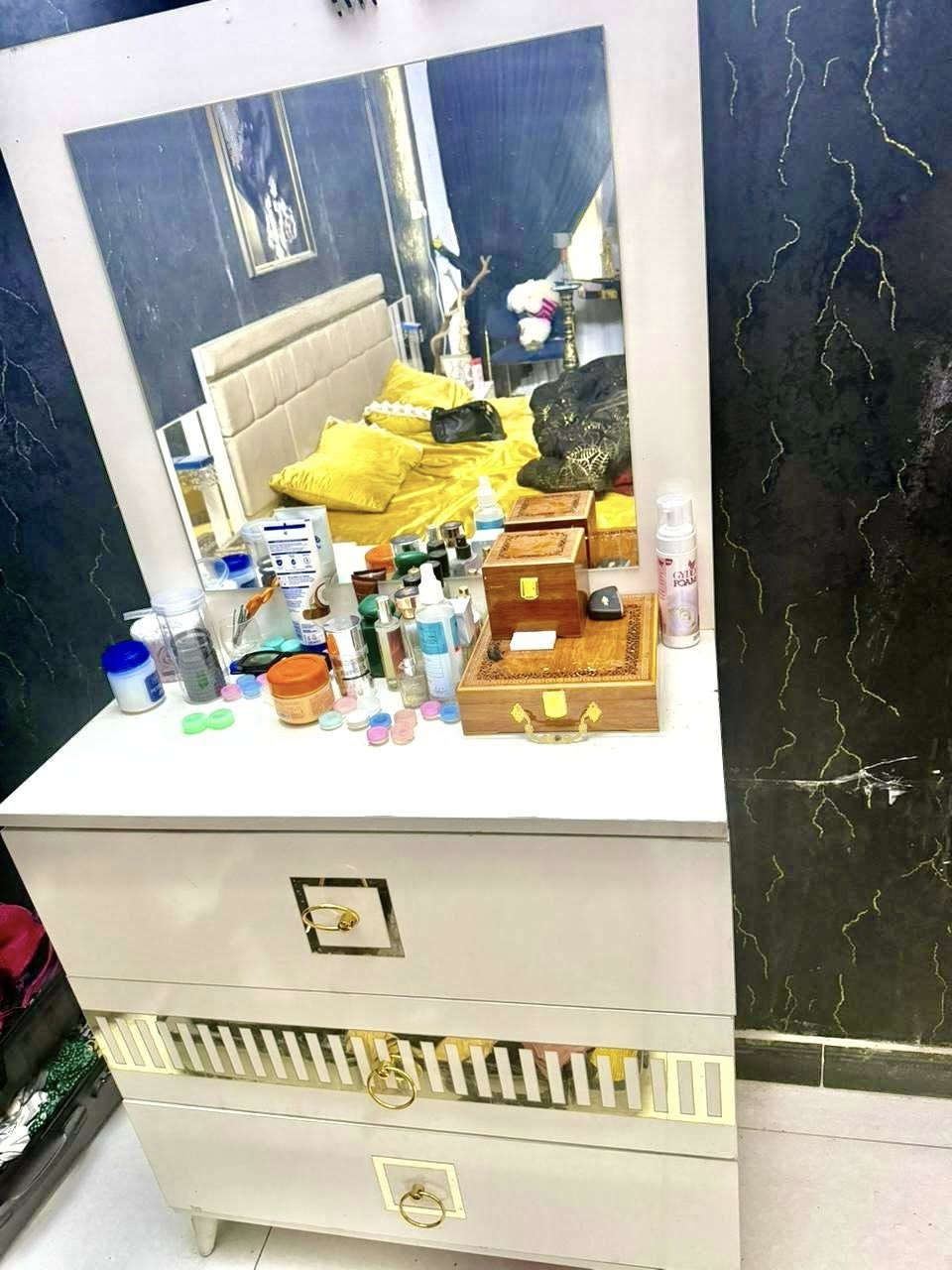 غرف النوم البيع سعر الوحده 450 هيه ول دوشك بغداد


**إذا كنت صاحب هذا الإعلان وتريد حذفه لأي سبب، رجاءا أرسل رسالة إلى الدعم الفني**