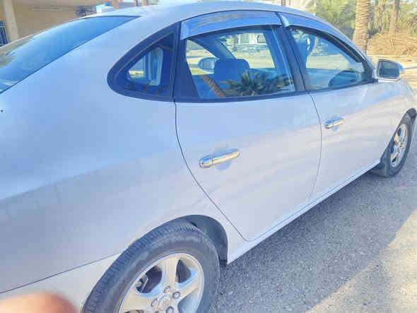 سلام عليكم من رخصه الادمن المحترم النترا مقدس للبيع موديل 2010 
سياره نضيفه وبلادي بي طختين جاملغ امامي والخلفي 
مكان السياره بغداد  السعر ٩٨ وبي مجال بصيط لاستفسار 
***********
