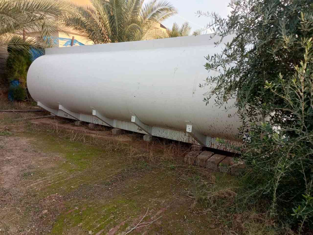 مزرعه للبيع مساحه ٥٠دونم قريبه على شارع السايدين الرئيس تكريت كركوك المكان العلم//موطور ماء معه محاولة كهرباء الأرض مزروعة حنطة درجة اولى معه سماد الداب المركب يوجد مرشة تركية في الأرض//***********
