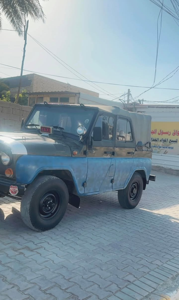 واز للبيع بدون موديل 2000 كير كفالة مكينة كفالة 4 دسك امامي خلفي اكسل كفالة داخل وخارج  زيتوني كهرباء شغالة جاهزة دوشمة سيارة بالكامل سيارة جاهزة للشارع الرقم ***********
السعر 6.000
