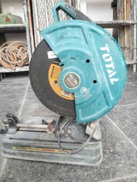 كتر حدادي نضيف نظافة 90% مامشتغل  نوعيته توتال للبيع السعر 100  077117...