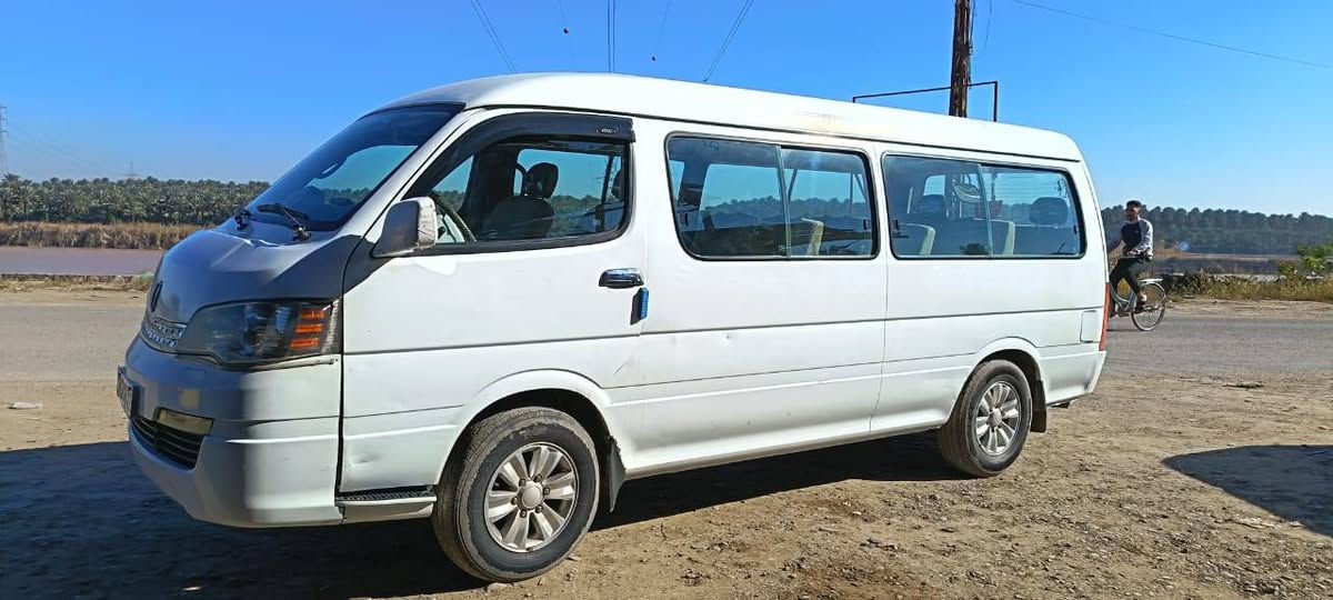 جمبي اج وان 2015  سياره نضيفه خير من الله سعر 93 وبيها مجال .
رقمي ***********
***********
