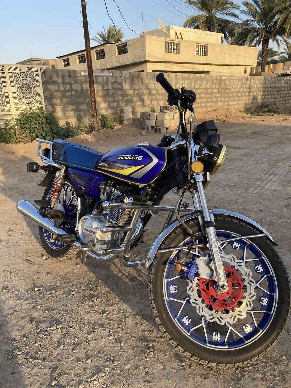 سلام عليكم دراجه إيراني خير من الله شلعه و معدل فول كفاله عامه أوراق كامله و أصوليه بصمه عدد 2 و سويج 2 موديل 2024 ماماشيه زيرو السعر خاص العنوان المدائن سلمان باك 
رقم ***********
