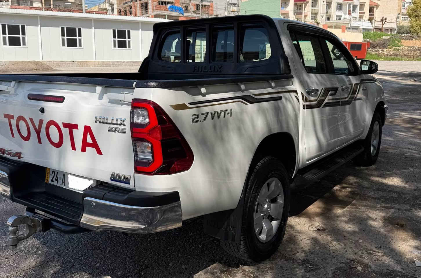 Toyota 
2021
ماشية 110000km
سعر ٢٦٥ وه ره قه مجال بسيط  سيارة گير عادي..
*********** دهوك, العراق
