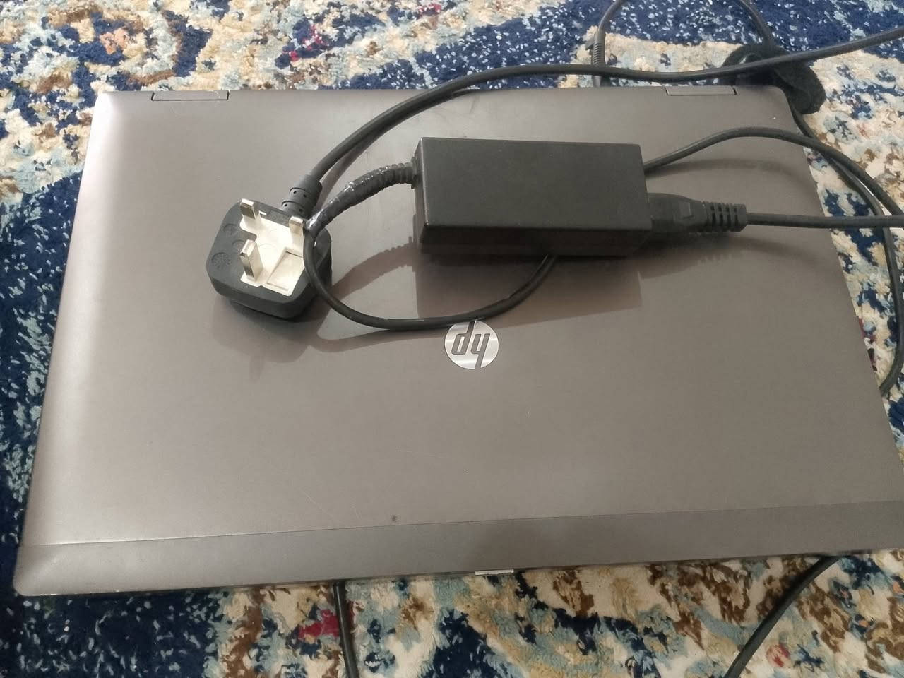 لابتوب hp proBook نضيف وشغال كما موضح في الصور،
 للبيع السعر 100ألف او بي مجال. رقمي للاستفسار والاتصال  
***********
