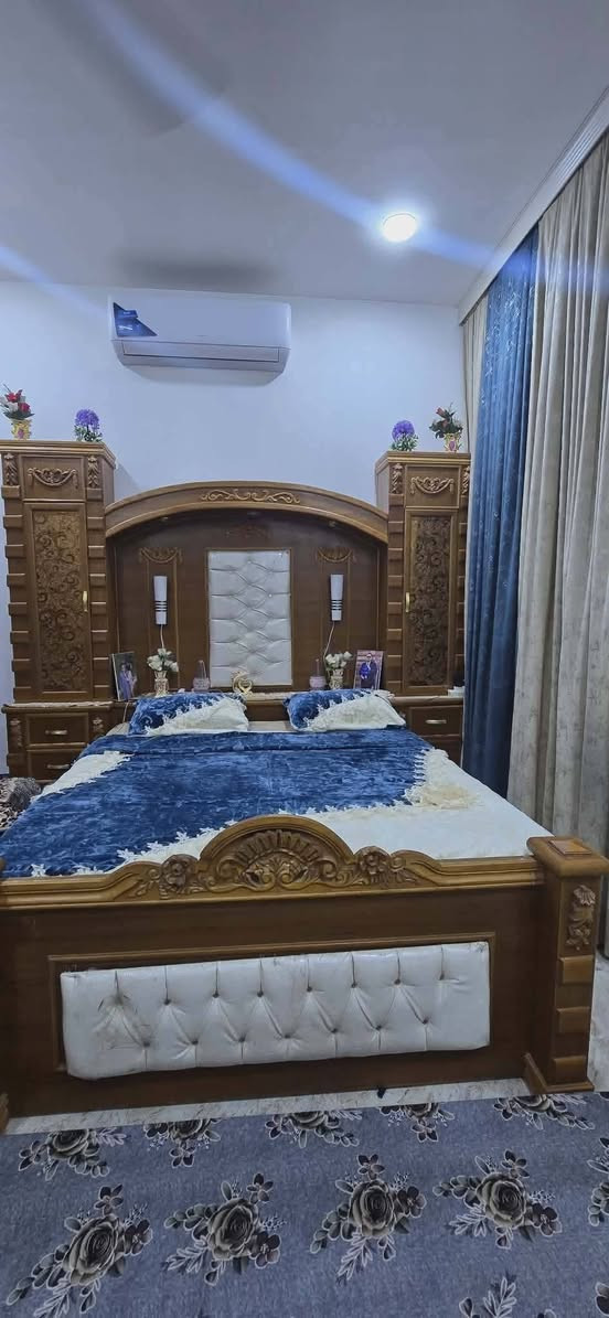 للبس غرفه حطاطه زان سعر مليون ونص وعنوان  الفلوجه عامرية رقم *********** للإستفسار
