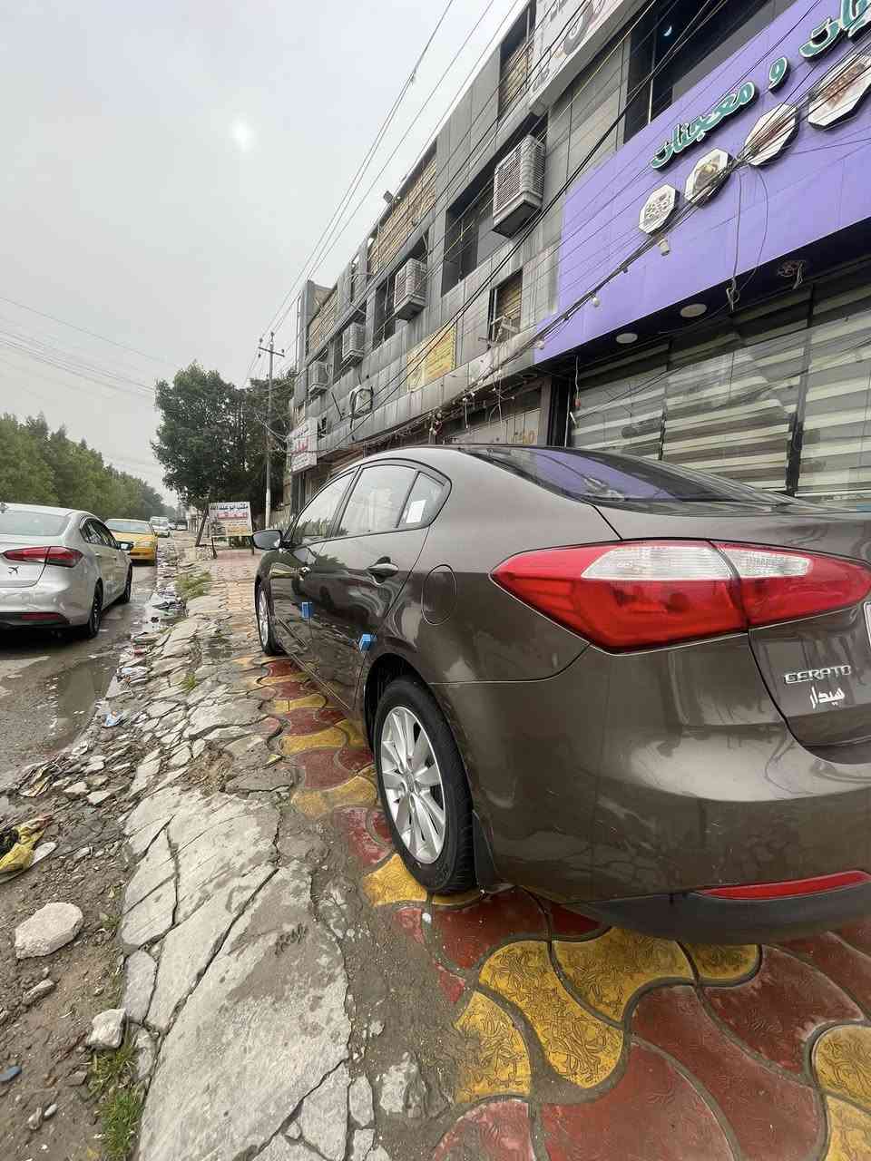 السلام عليكم كيا سيراتو 2015 خليجي 
المحرك 1600 ماشيه 80 الف بدون صبع 
***********
السعر 130 ورقه
