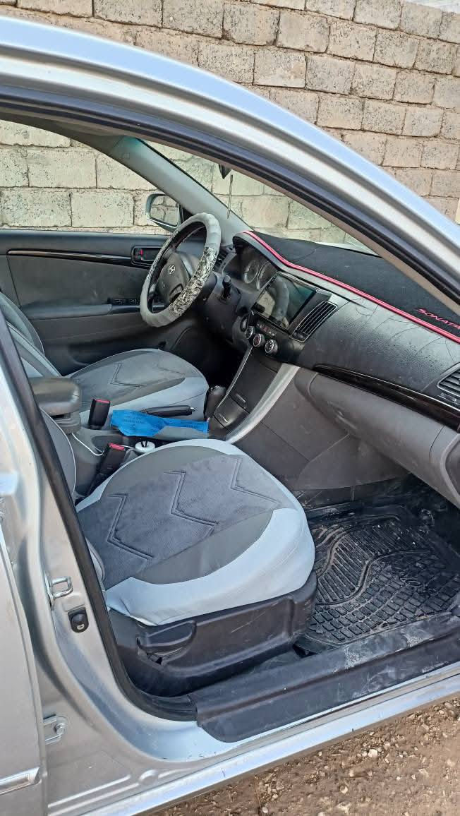 سلام عليكم للبيع سوناتا 2010 قطعتين صبغ 3 تبديل تريد وكالة تريد تحويل كابون بانزين موجود مكينة كير شرط طايرات جددت داخل جديد كهربائيات شغلة سيارة حيل نضيفة سعر 108بي مجال للاسفتسار 
***********
***********
