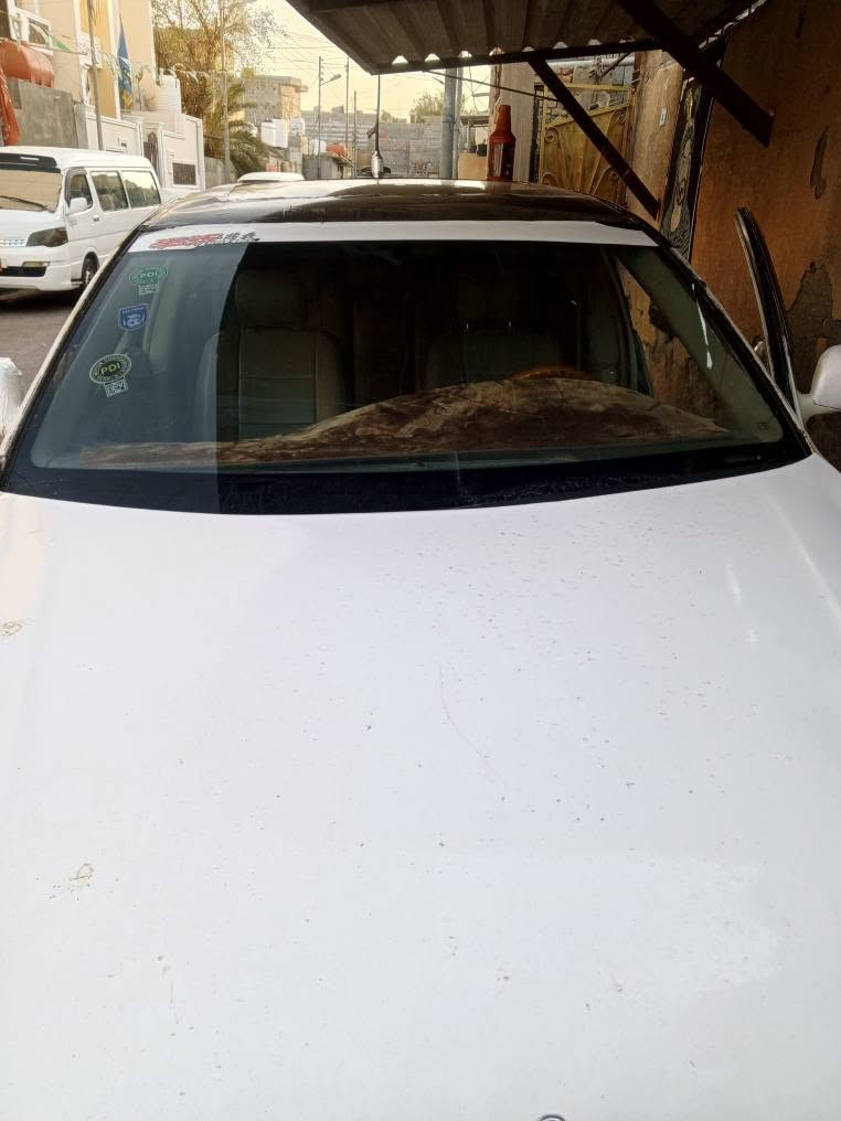 سلام عليكم سياره افلون ادوات فقط ارقام بيها نقصها فقط تبريد ماكو وحداده العنوان بصره *********** البصرة, العراق
