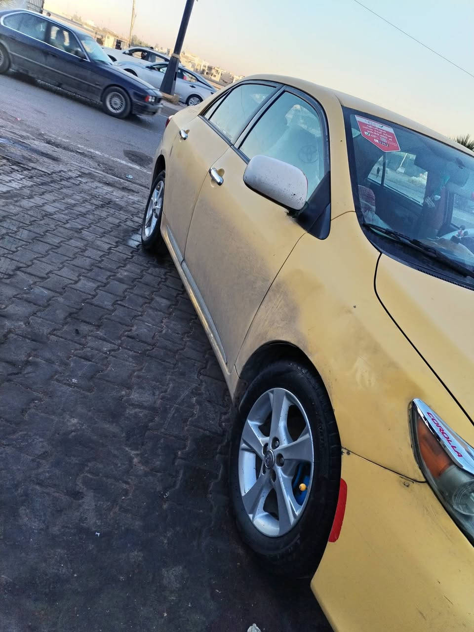 كورلا 2012للبيع محرك 2019 صدر كامل بسمنه غاز بنزين  ضرر جامرلغ الخلفي بدون دواخل السعر  120وبي مجال رقم ***********
