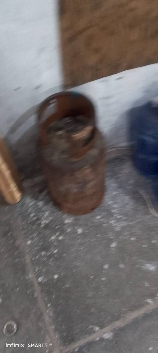 سلام عليكم غراض بيت مستعمله موالدات كيزرات كل شغاله تانكيات ابوالف عداد 3تانكي ابوالخمسميه مواعين صوبات كهربائية صوبات نافطيه فاره غسل سيارات غراض هواي عماري غريب على مستوصف ***********
