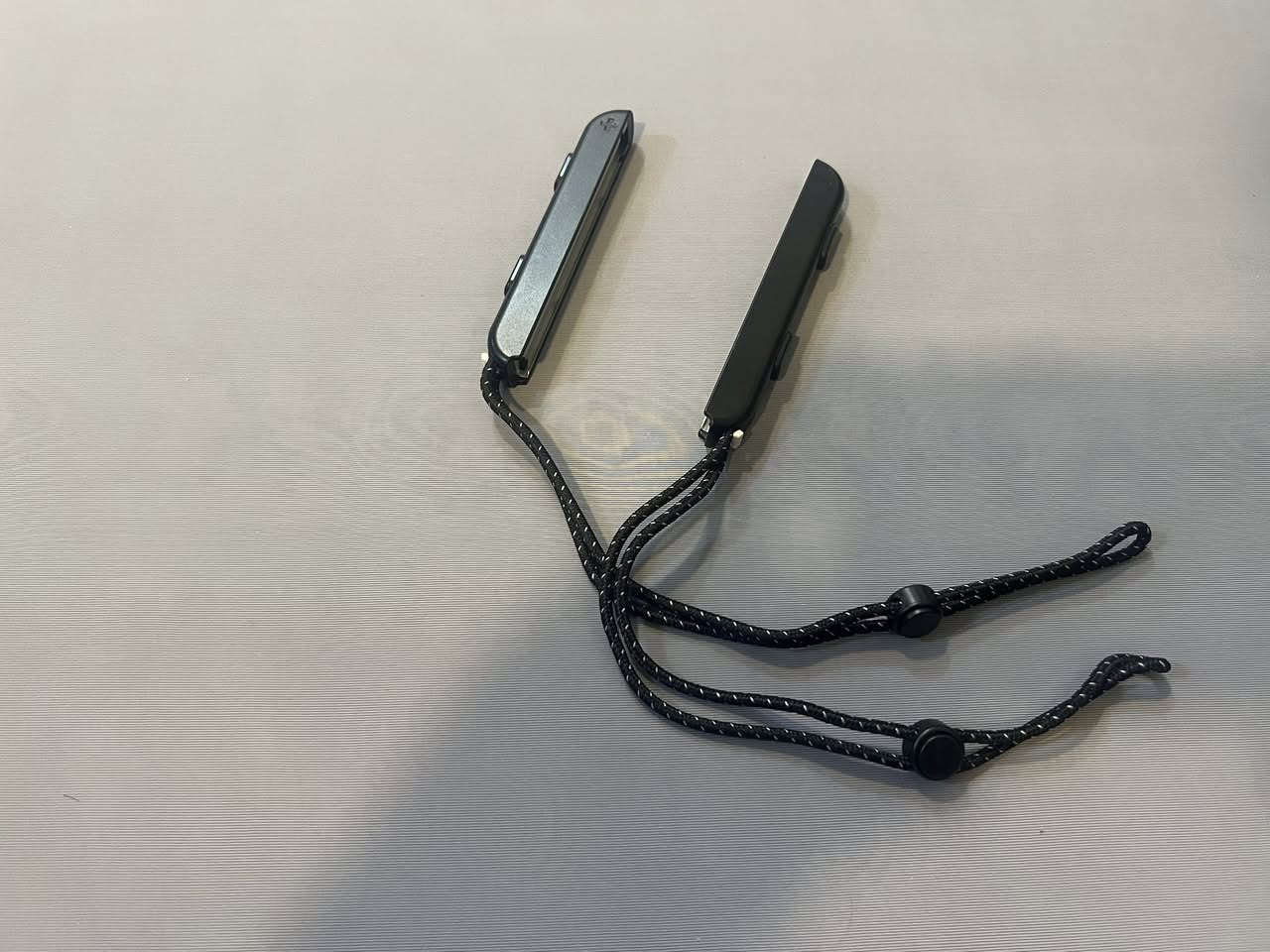 السلام عليكم نتندو سويتش مهكر للبيع نظيف مع الكارتونه وملحقاته كامله


**إذا كنت صاحب هذا الإعلان وتريد حذفه لأي سبب، رجاءا أرسل رسالة إلى الدعم الفني**