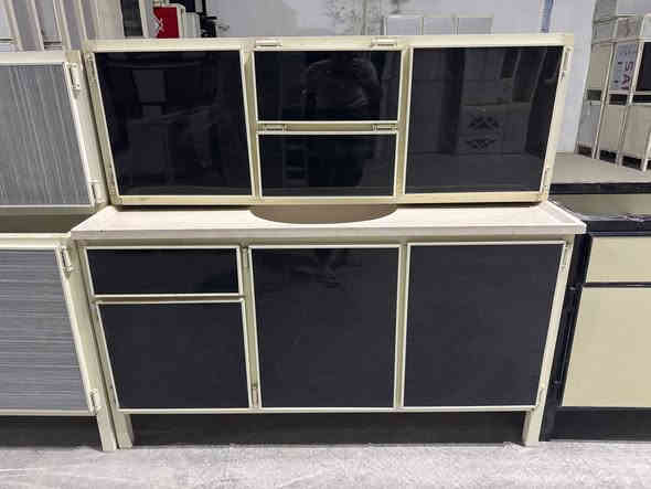 سنك مع ملحق قياس متر ونص  المغسله مرمر 
 السعر 175 الف

للحجز  والاستفسار مراسلة الصفحة

 او التواصل واتساب ***********
